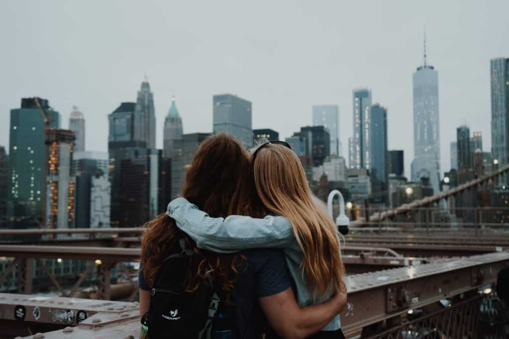 friends overlooking nyc, blog about perks of being a student in nyc